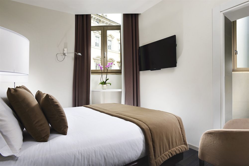 Piazza Del Gesu' Luxury Suites Rzym Zewnętrze zdjęcie