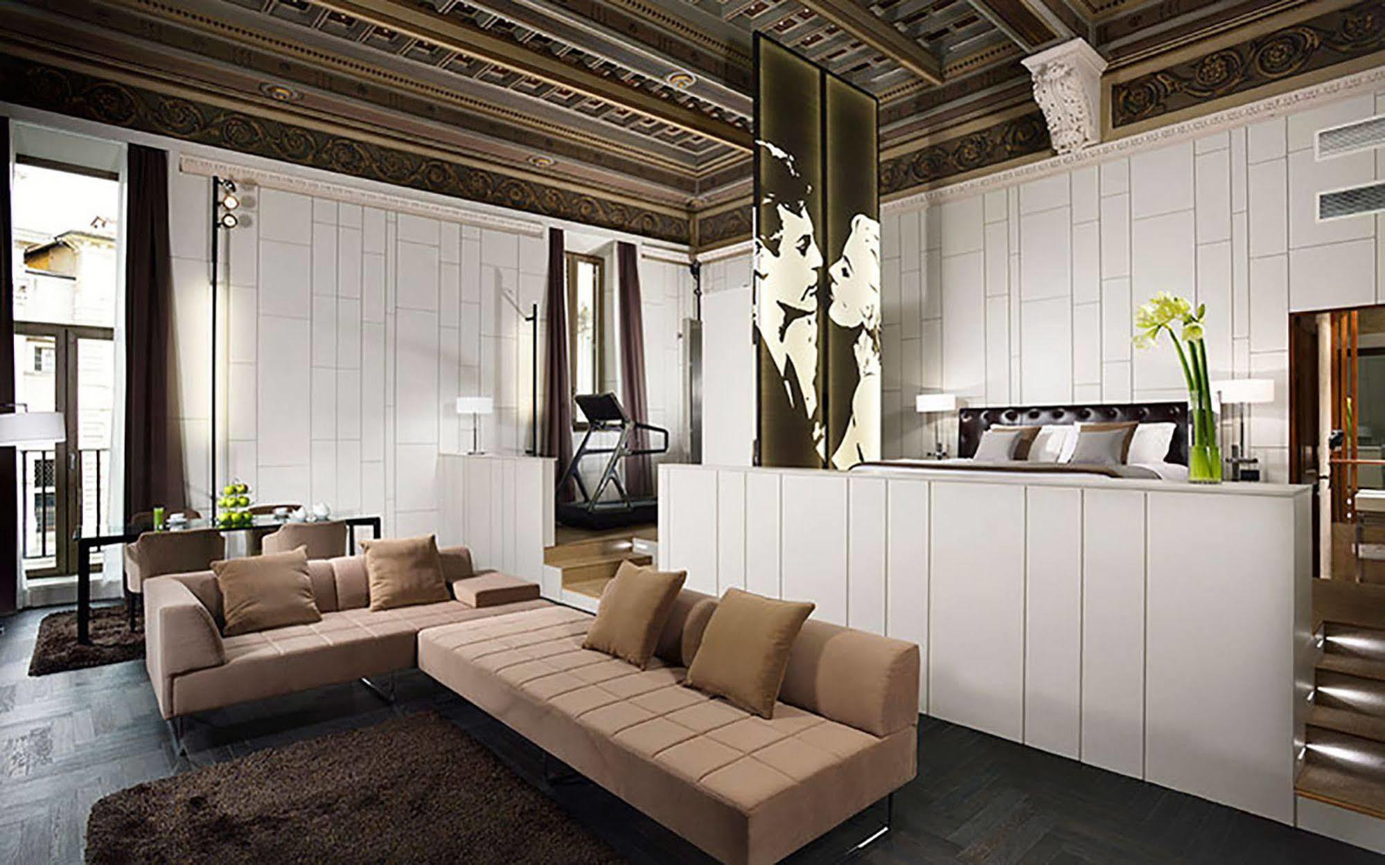 Piazza Del Gesu' Luxury Suites Rzym Zewnętrze zdjęcie
